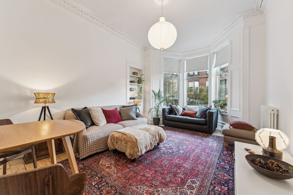 Property photo 2 of 22