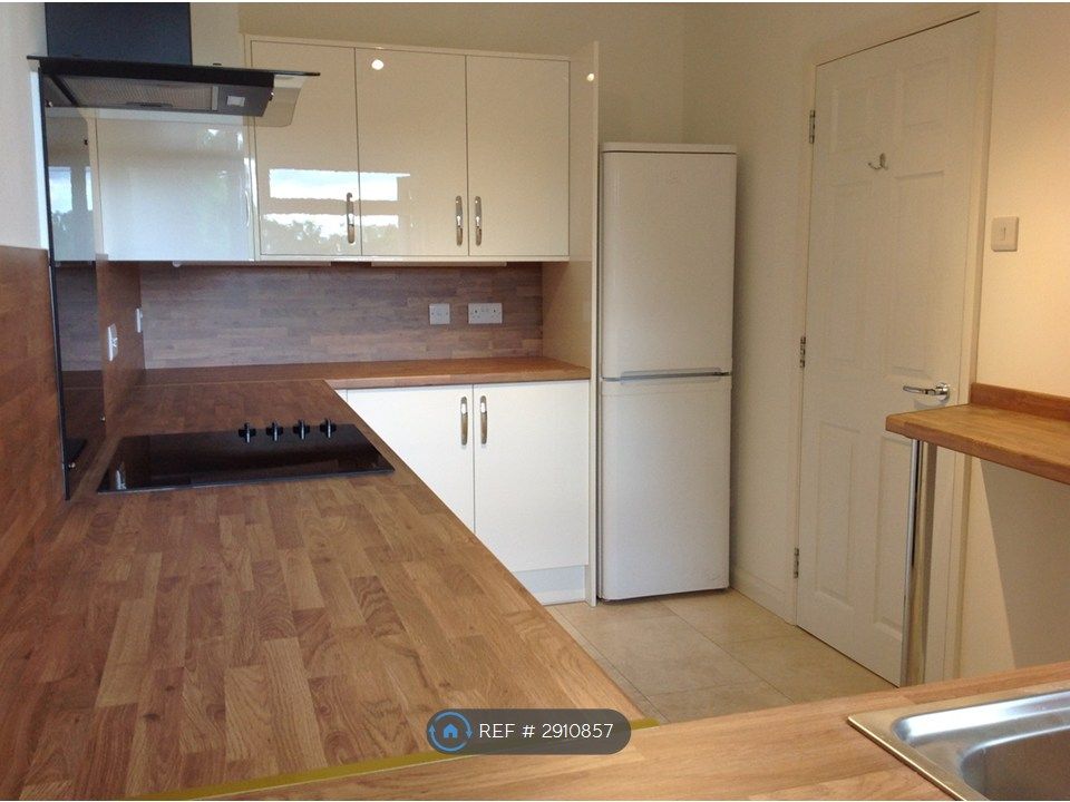 Property photo 1 of 15 Kitchen