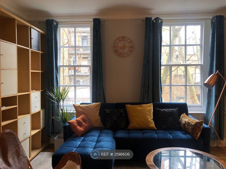 Property photo 2 of 9 Living Room