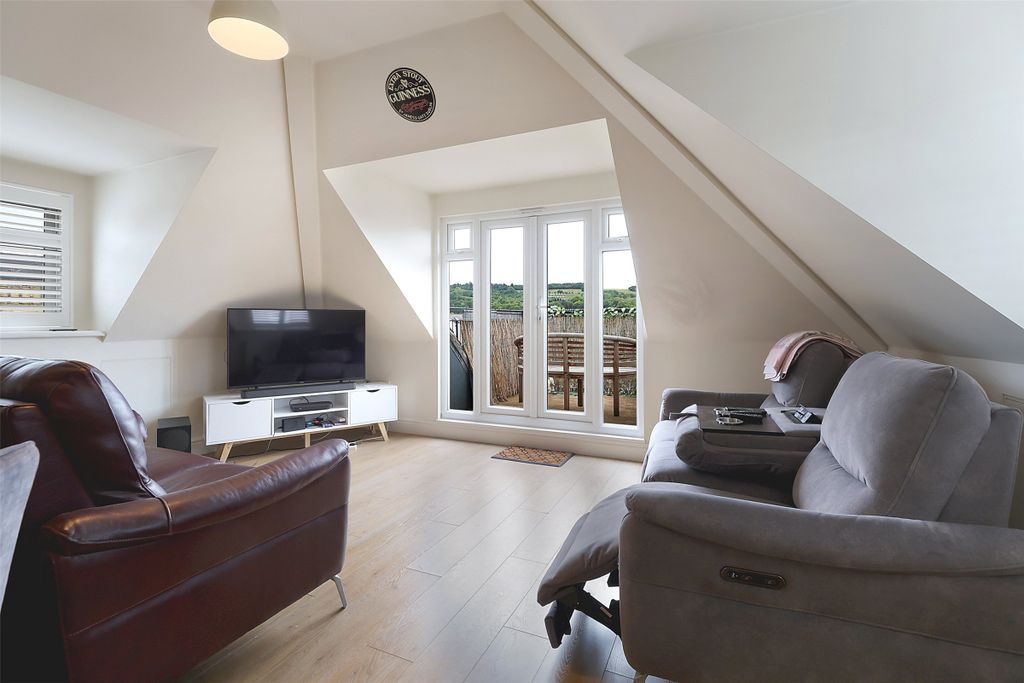 Property photo 2 of 10 Picture No. 02