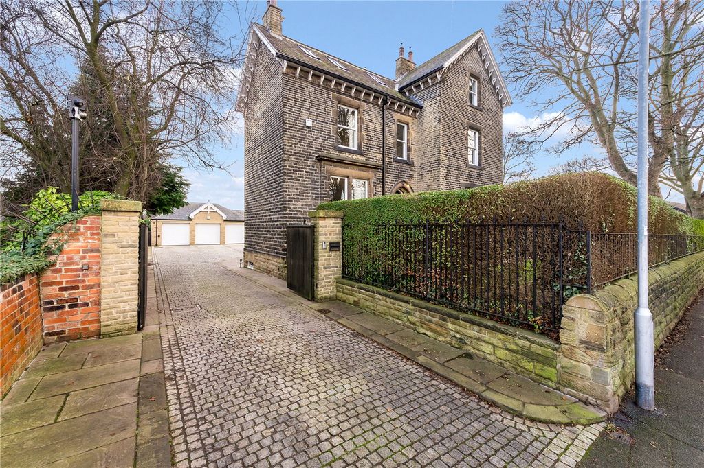 Property photo 1 of 20 Picture No. 02