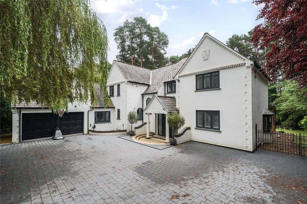 Property photo 2 of 33 Picture No. 07