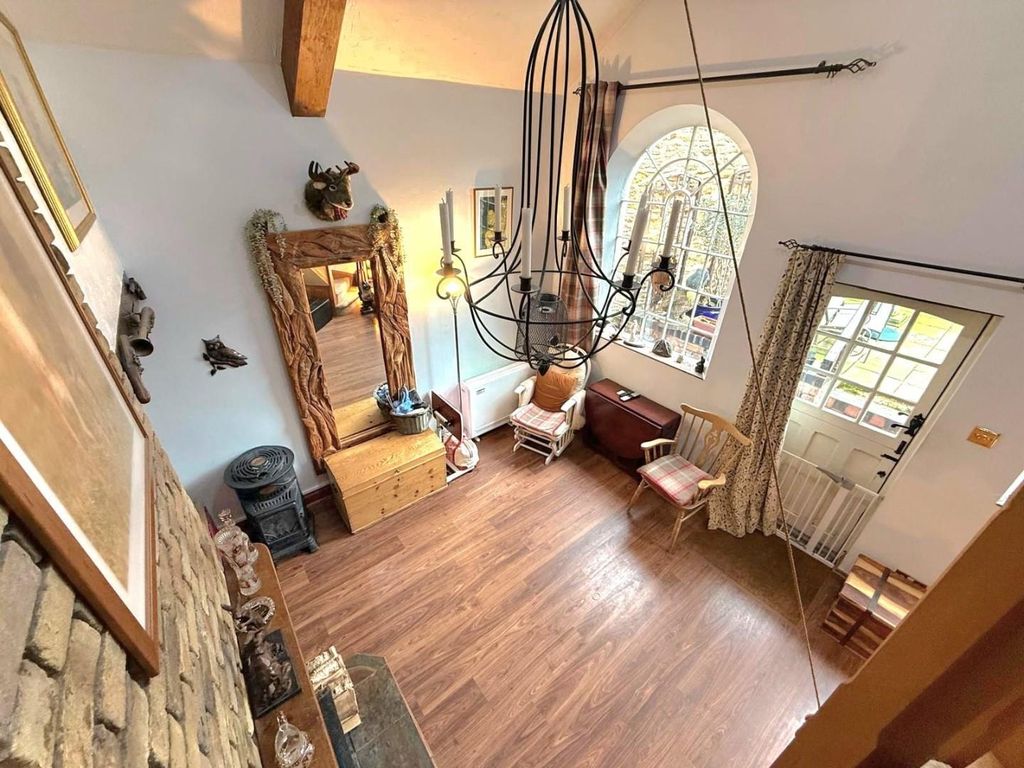 Property photo 2 of 16 3.Jpg