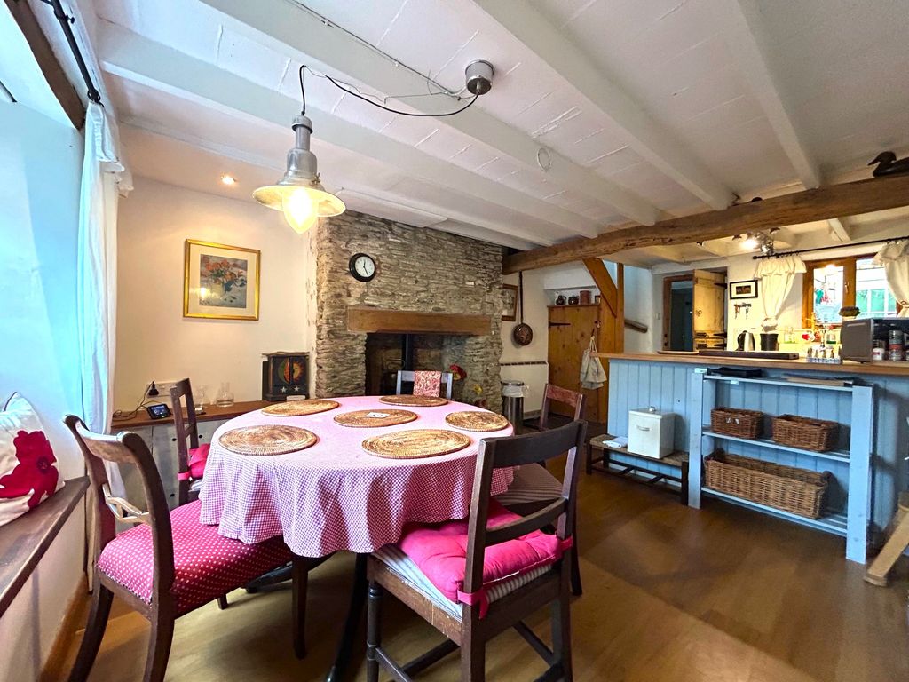 Property photo 3 of 26 Kitchen Dining Room.Jpg