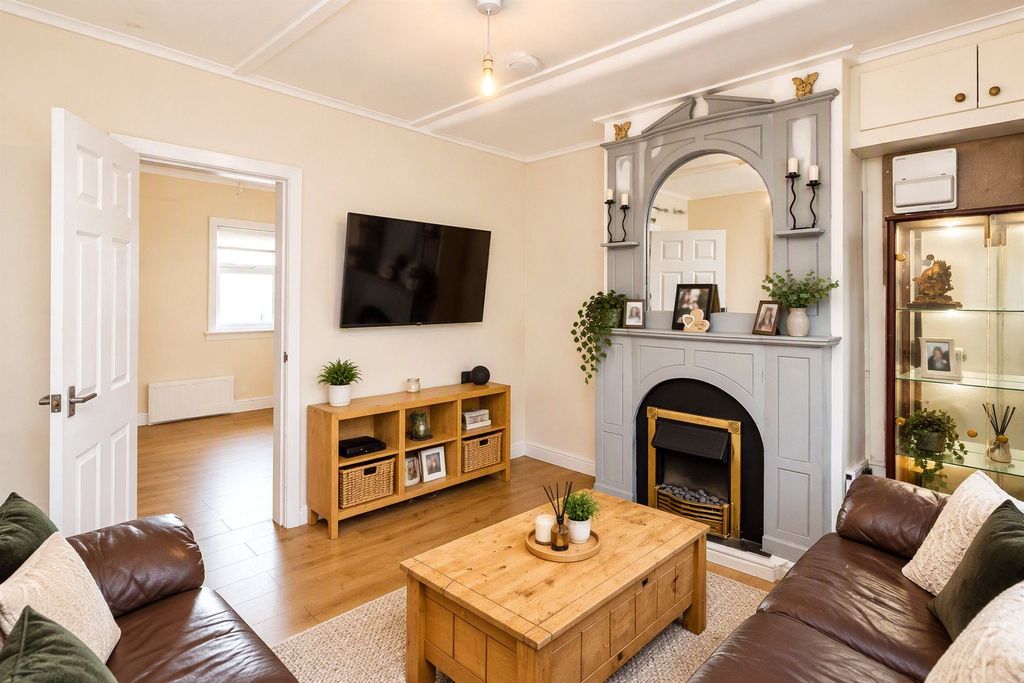 Property photo 3 of 10 Picture No. 26