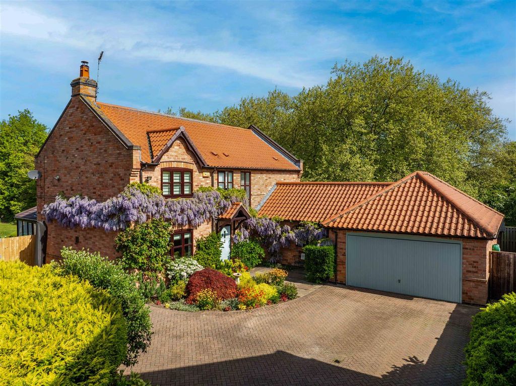 Property photo 1 of 47 Hill Cottage-17.Jpg