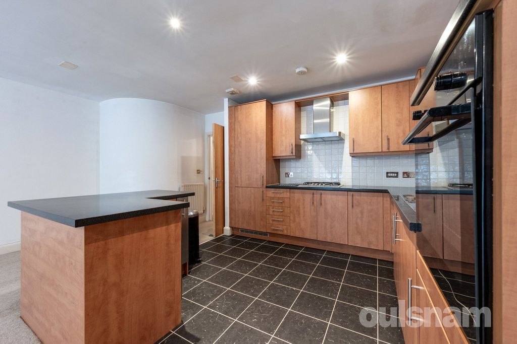 Property photo 3 of 10 Picture No. 16