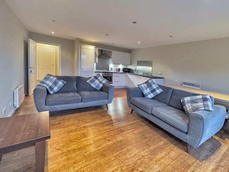 Property photo 3 of 13 Photo 7