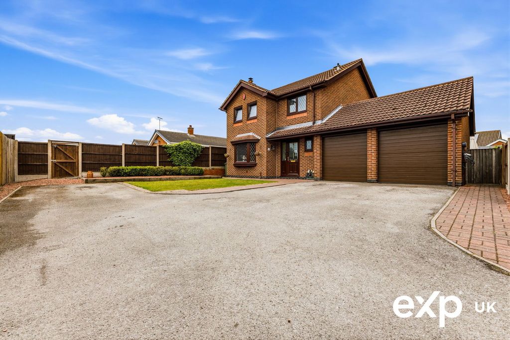 Property photo 1 of 30