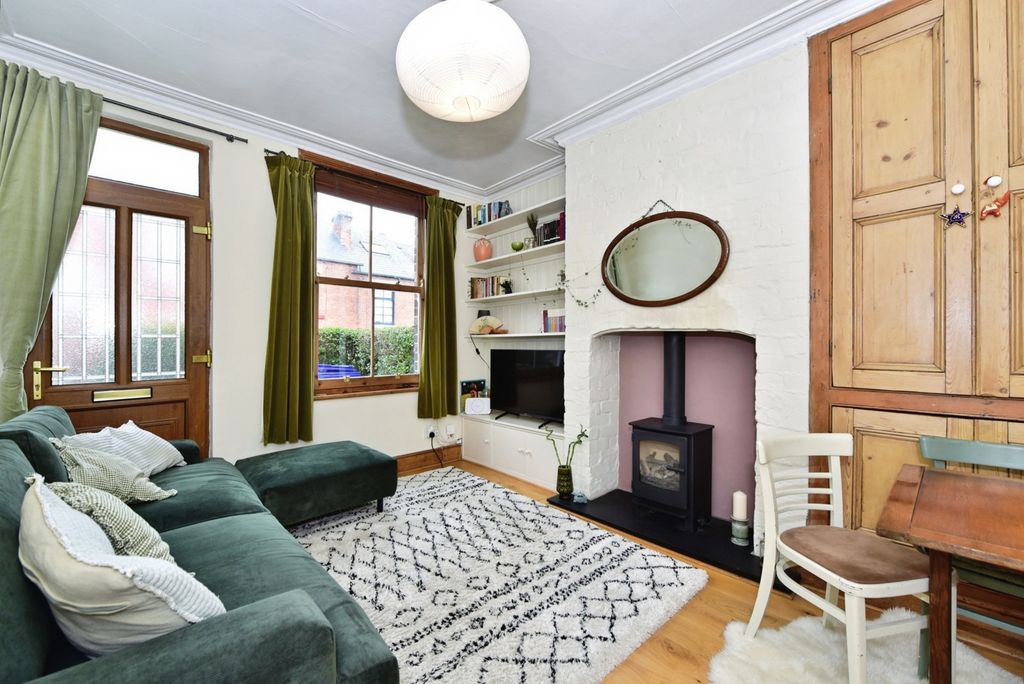 Property photo 2 of 17 Pbox-Img.Jpg