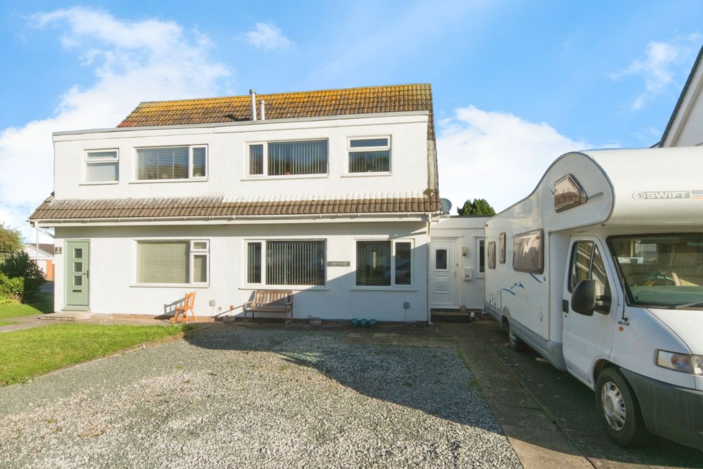 Property photo 1 of 17 Photography