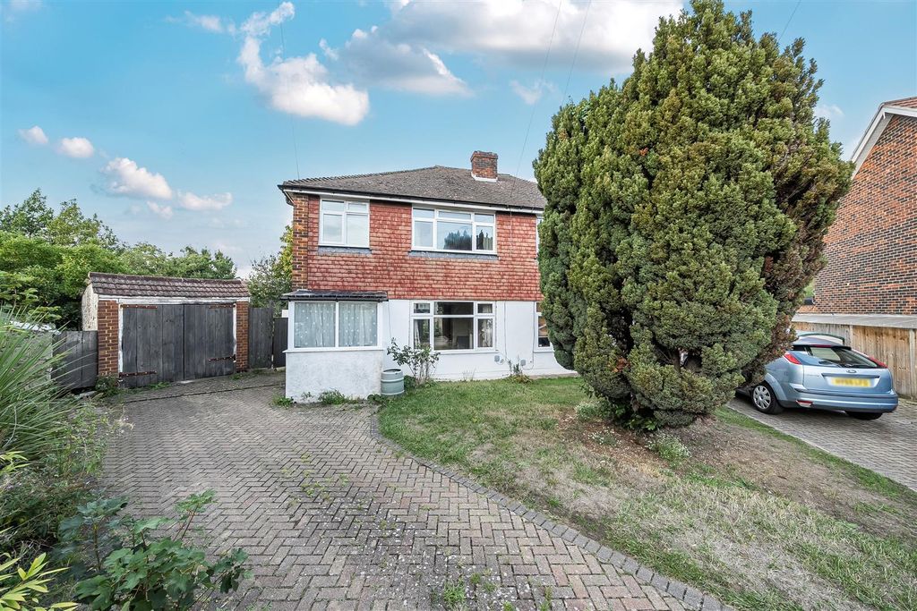 Property photo 1 of 18 1339970-22-68Bb2B896d2A6.Jpg