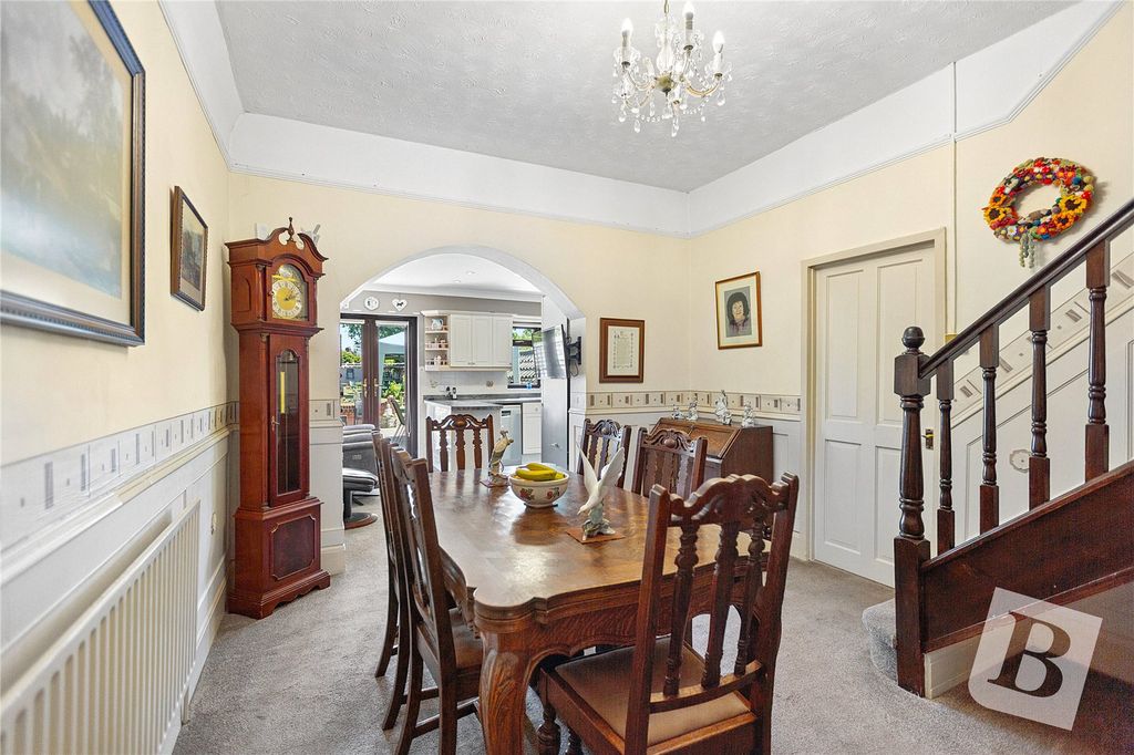 Property photo 3 of 16 Dining Room