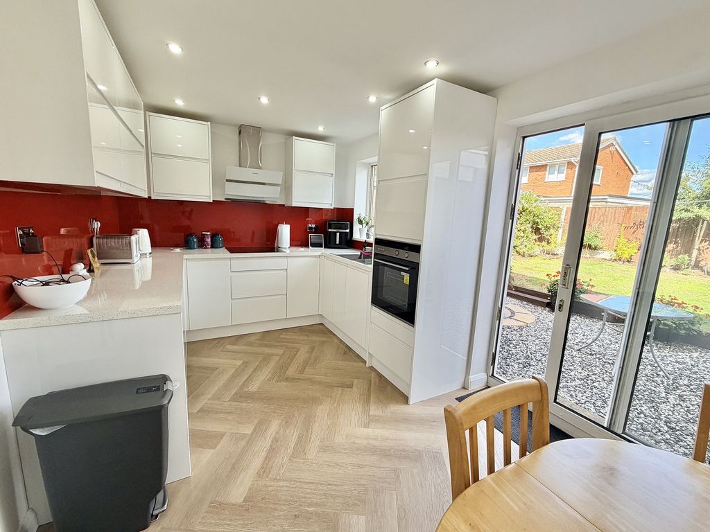 Property photo 2 of 13 Kitchen-Diner