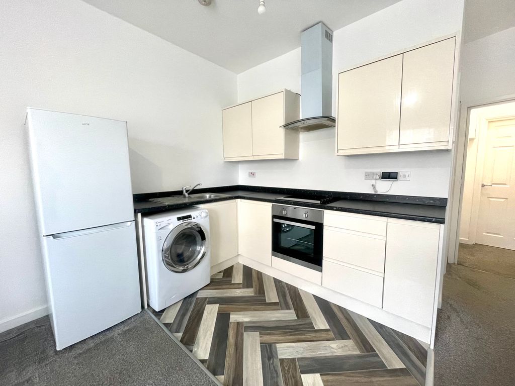 Property photo 2 of 7 2