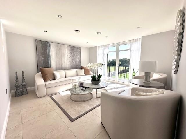 Property photo 2 of 13 77777.Jpg