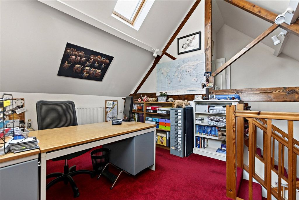 Additional image 12 of 7 bed semi-detached house for saleBridge Street, Hungerford, Berkshire RG17