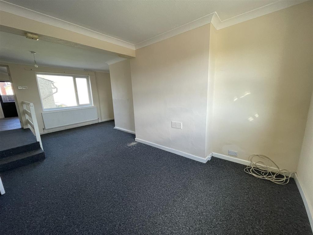 Property photo 2 of 9 Img_5301.Jpg