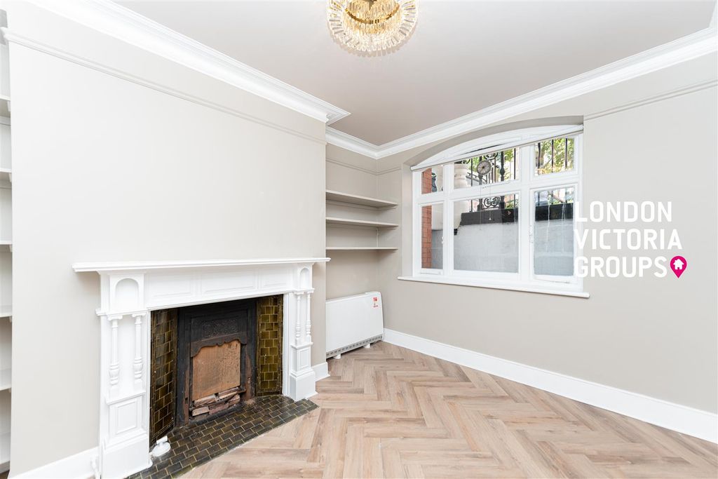 Property photo 1 of 22 1-13032.Jpg