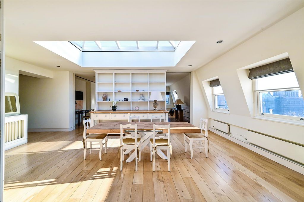 Property photo 3 of 17 14-Consort-House (3).Jpg