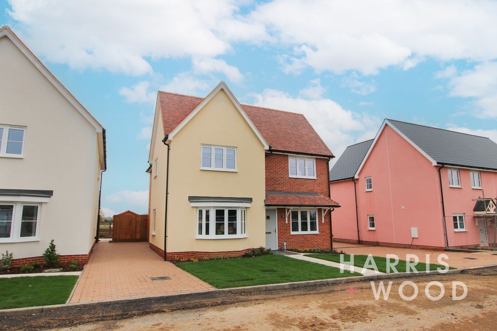 Property photo 1 of 38 4823870