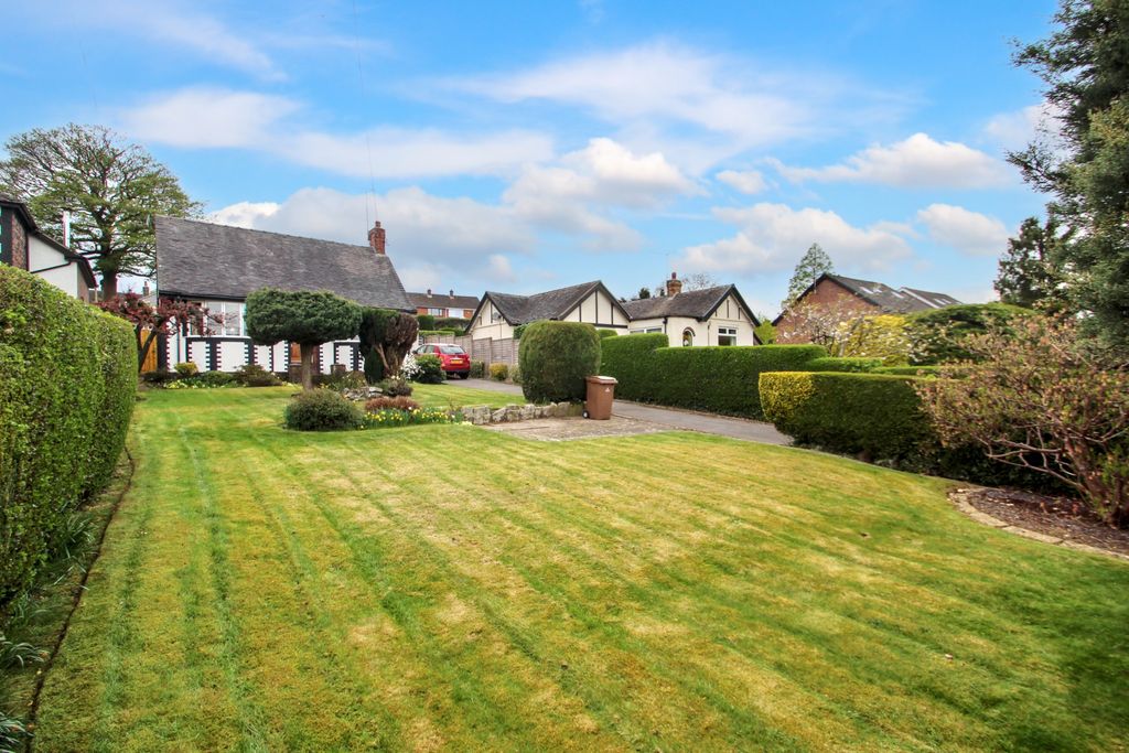 Property photo 1 of 23