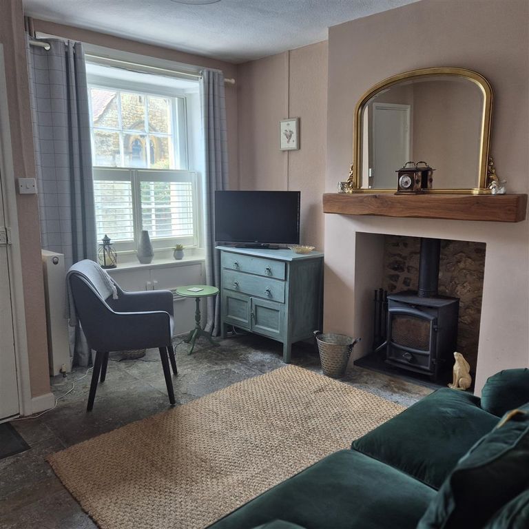 Property photo 3 of 16