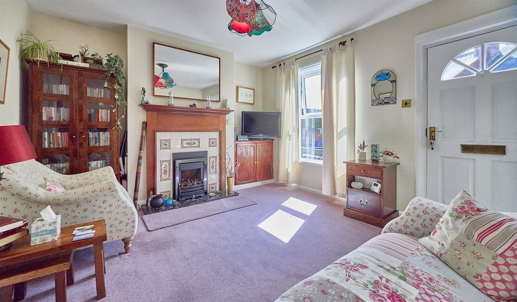 Property photo 3 of 8 Lounge To Front