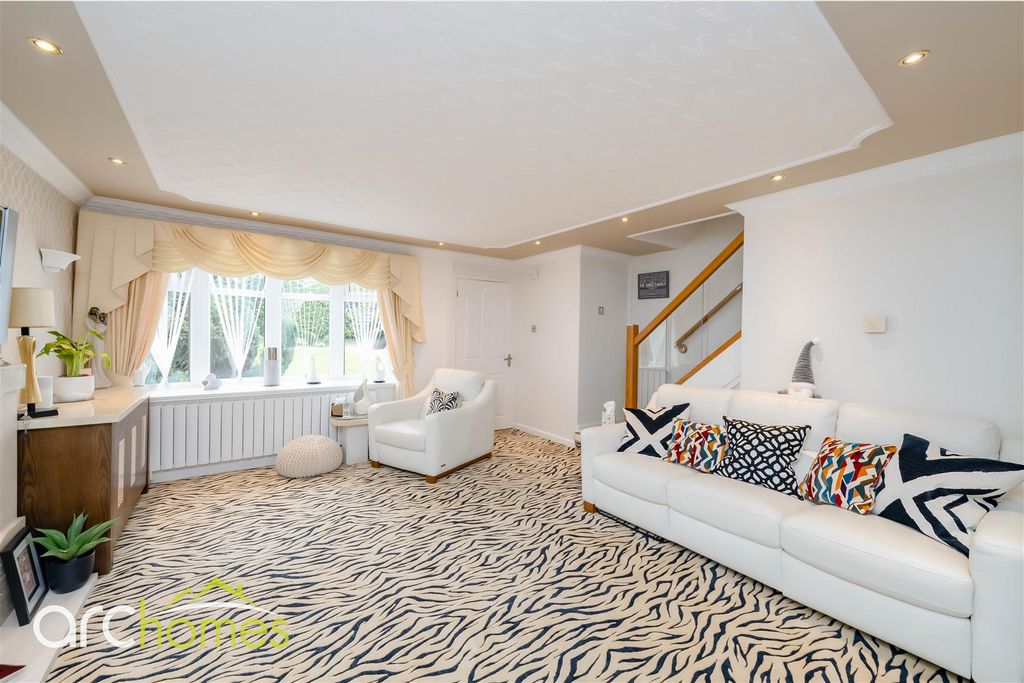 Property photo 2 of 49 Dsc01644-Edit.Jpg