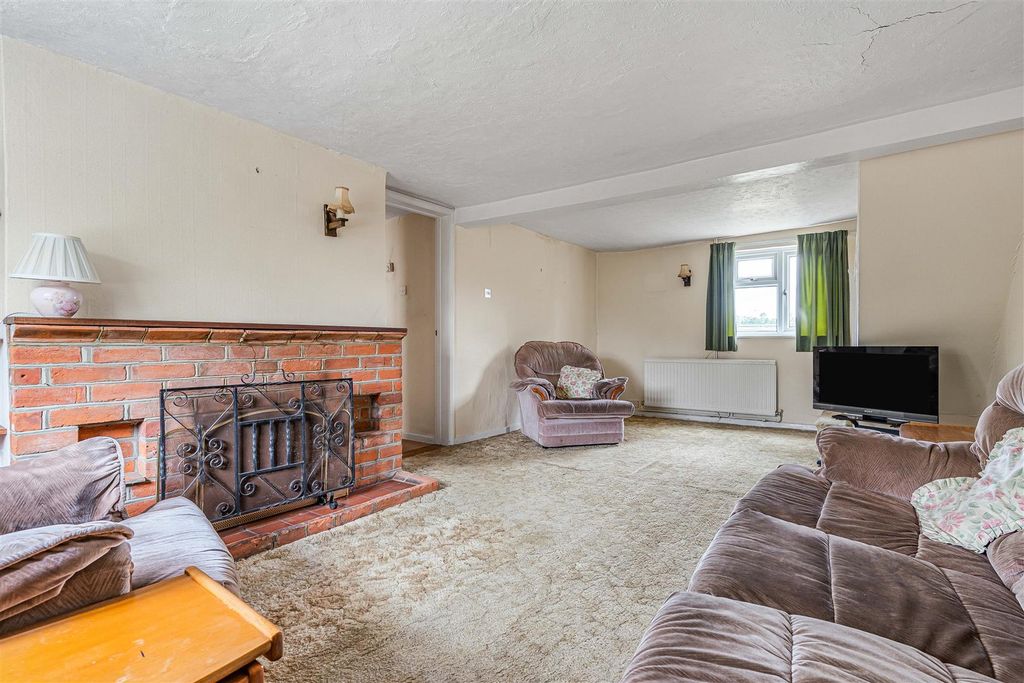 Property photo 2 of 18 7_81165.Jpg