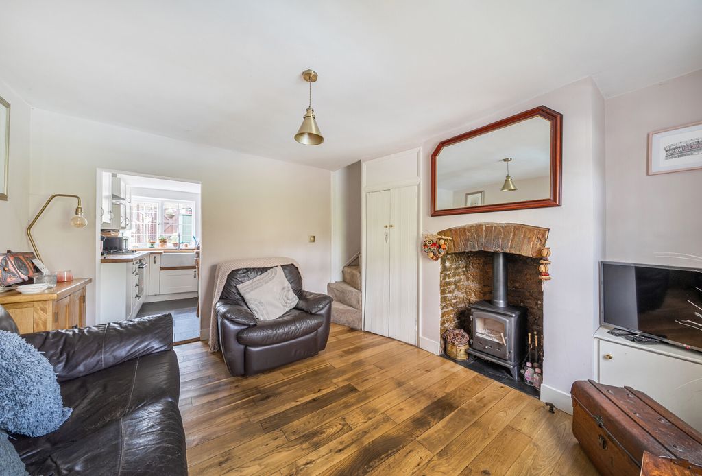 Property photo 2 of 11 1438688-14-69Dcfc...