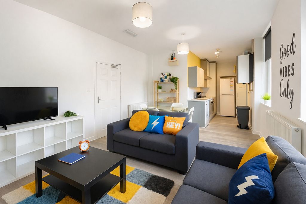Property photo 2 of 7 Bright Open-Plan Living Area With Vibrant Decor...