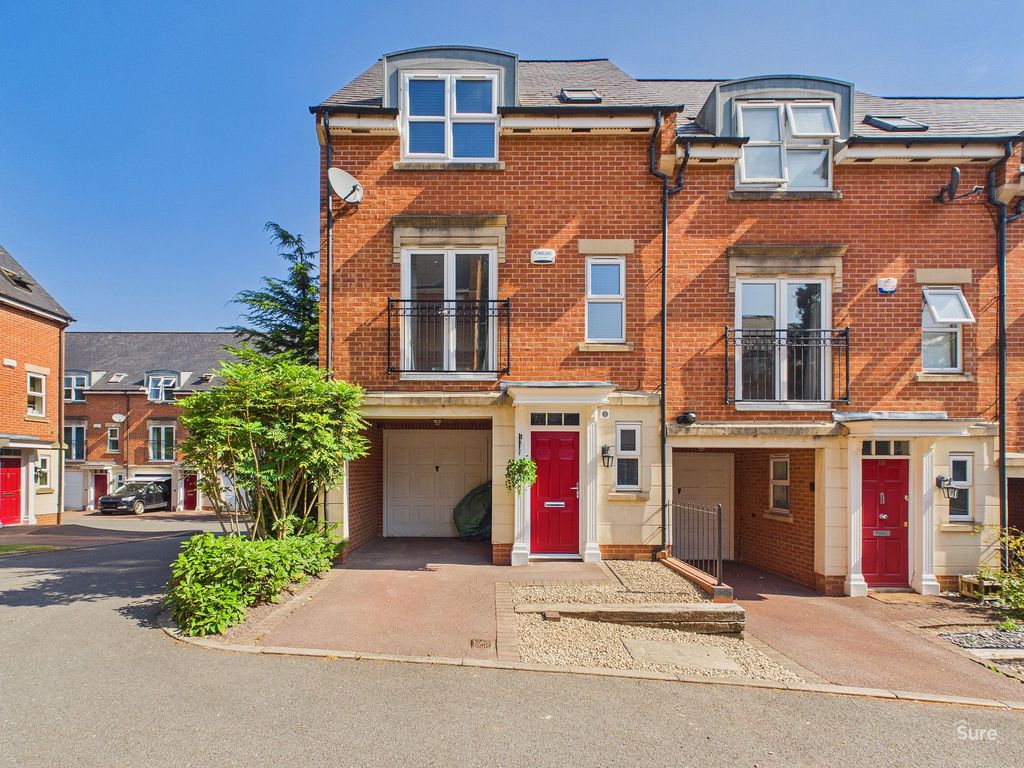 Property photo 1 of 22