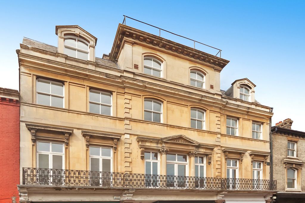 Property photo 1 of 6 External