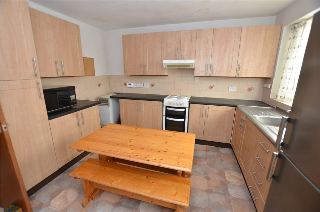 Property photo 3 of 17 Picture No. 09
