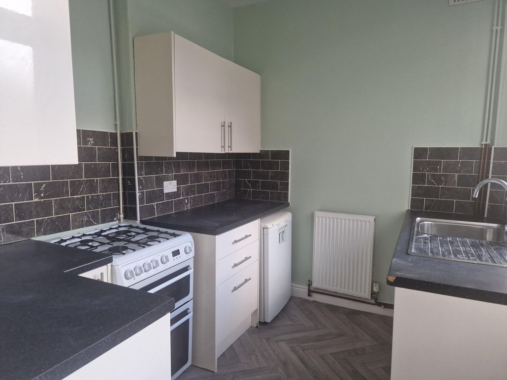 Property photo 2 of 9 Image