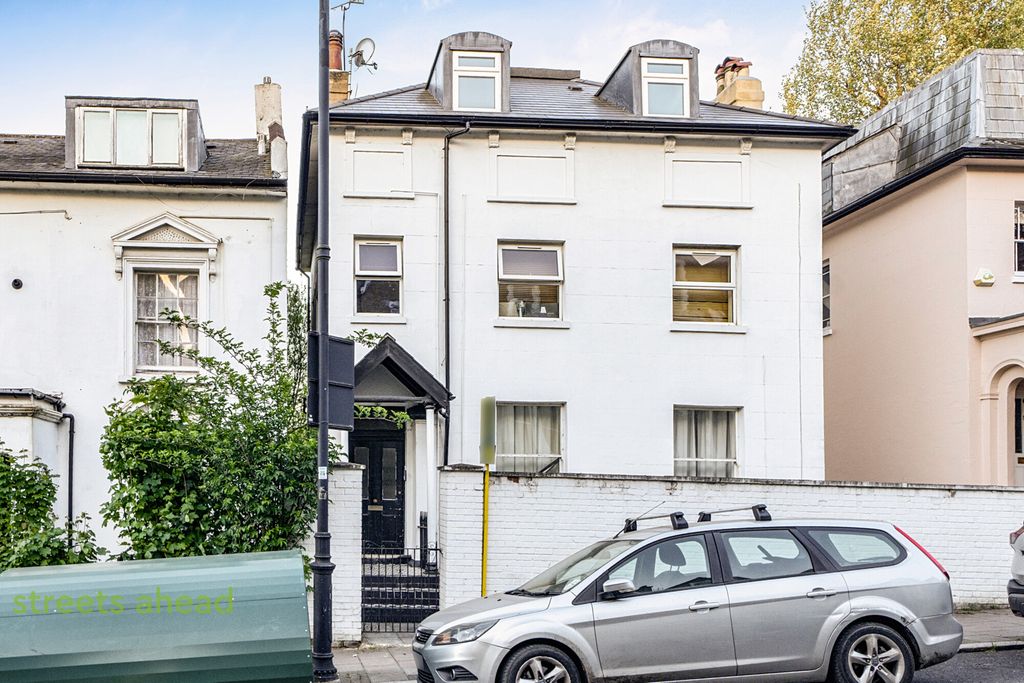 Property photo 1 of 14 782E8451-57B4-4d2...