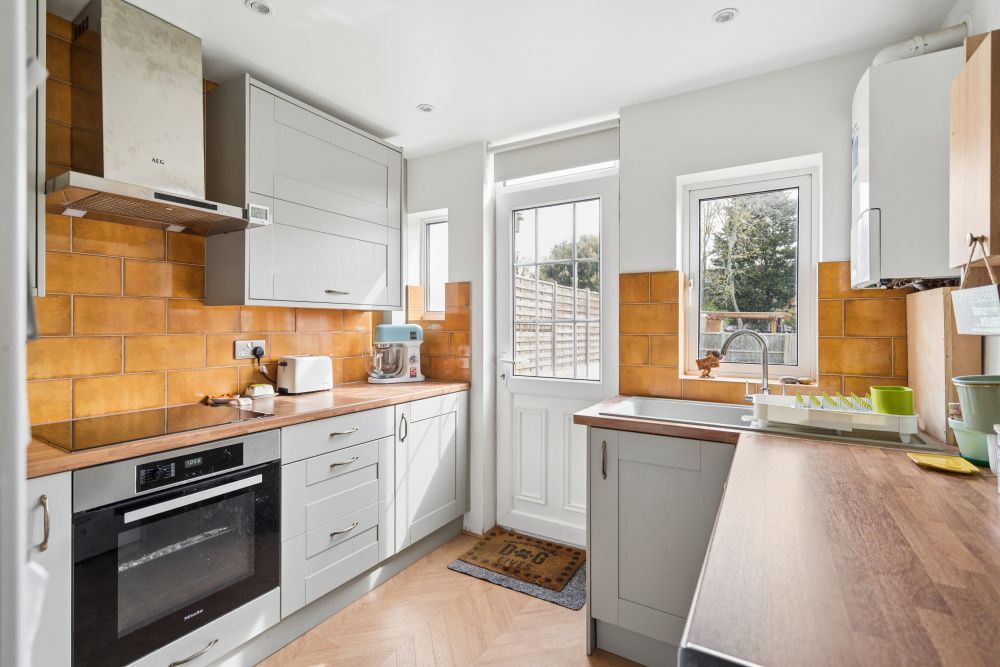 Property photo 3 of 8