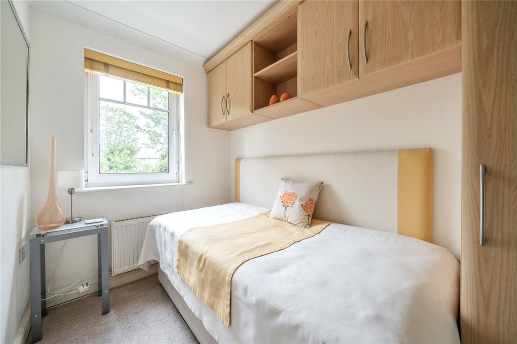 Additional image 4 of 2 bed flat for saleWoolbrook Road, Sidmouth, Devon EX10