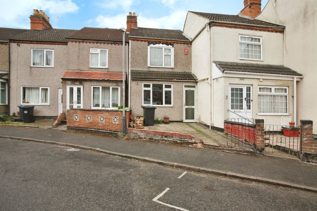 Property photo 1 of 7