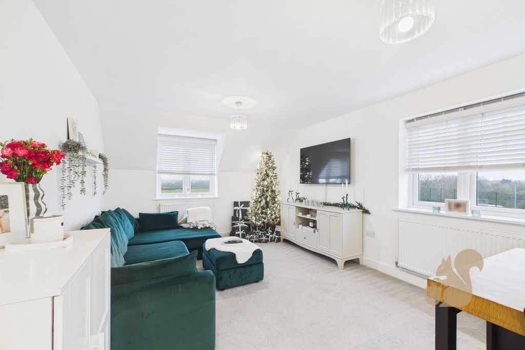 Property photo 2 of 15 Cam01659G0-Pr0675-Still001.Jpg