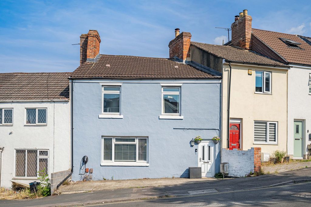 Property photo 1 of 15