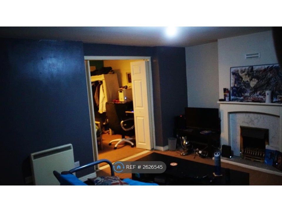 Property photo 1 of 4