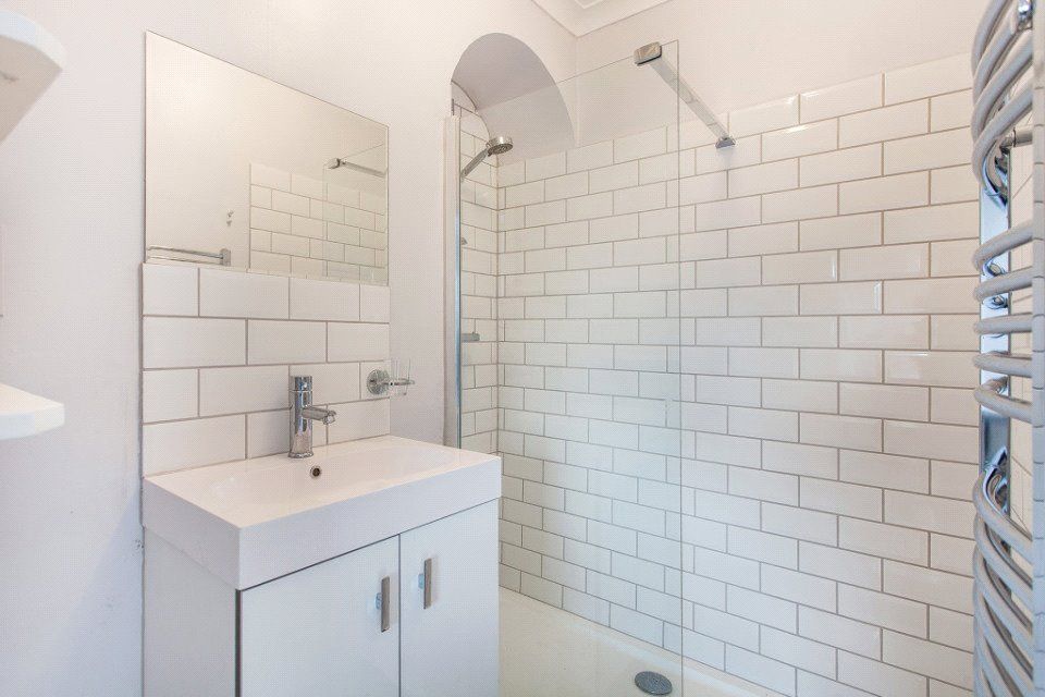 Property photo 3 of 12 Bathroom