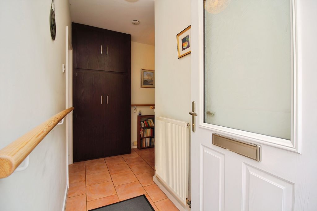 Property photo 3 of 18