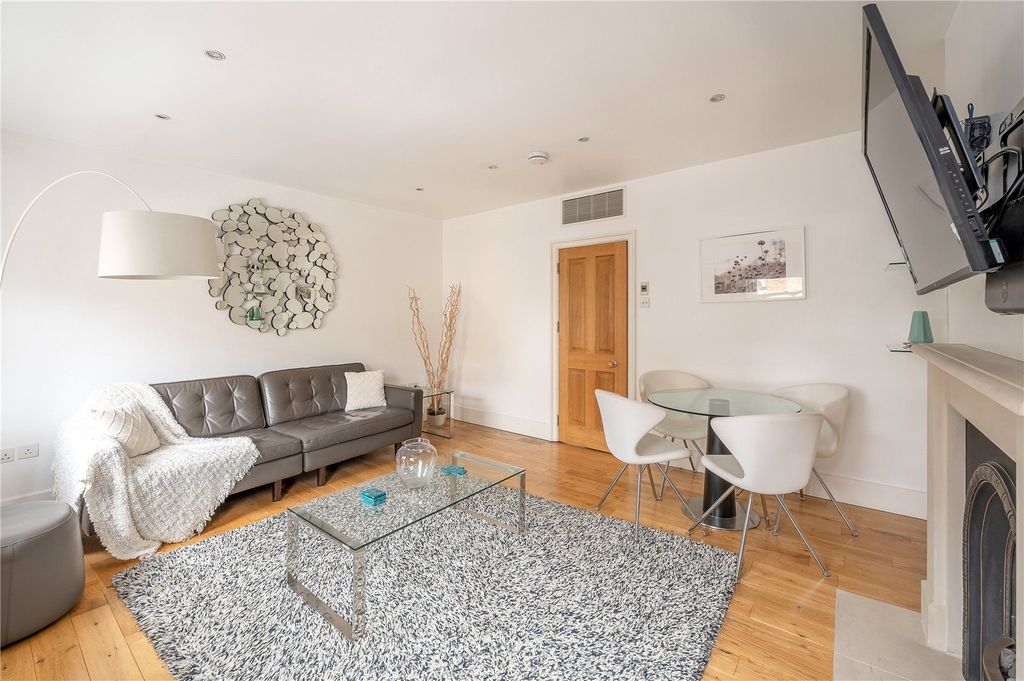 Property photo 3 of 19 Picture No. 03