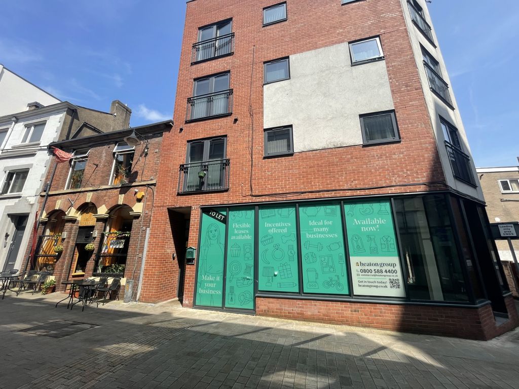 Property photo 2 of 6