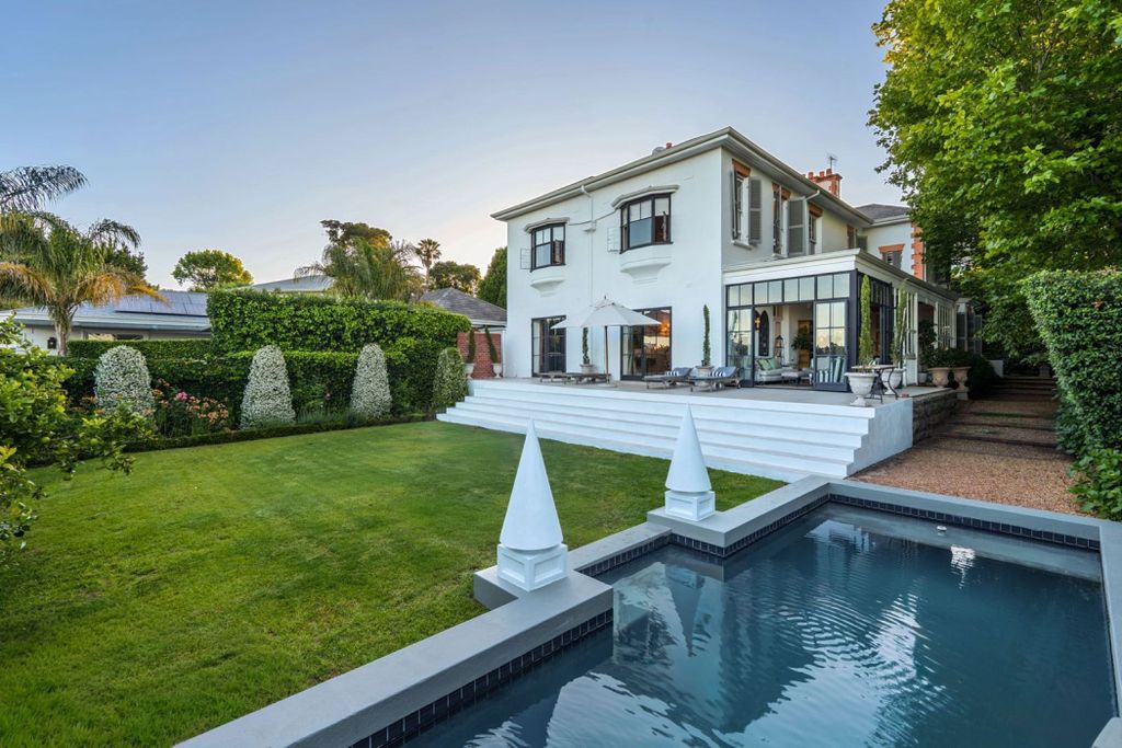 Property photo 2 of 54 Kw1720411