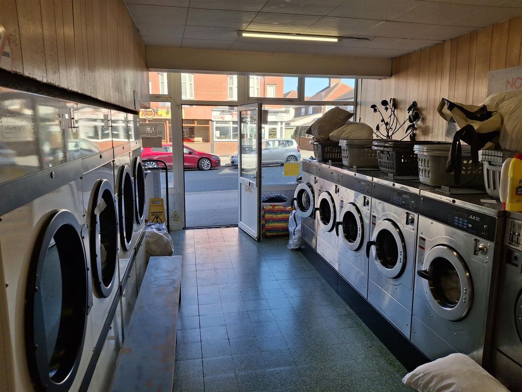 Property photo 2 of 5 Photo 1