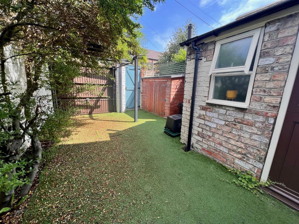 Additional image 14 of 3 bed terraced house to rentRichardson Street, York YO23